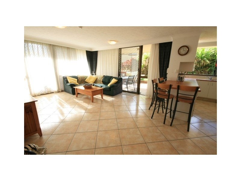 50 Old Burleigh Road, Surfers Paradise QLD 4217