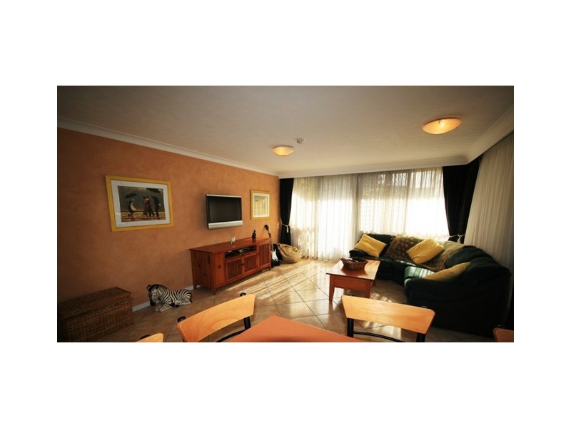 50 Old Burleigh Road, Surfers Paradise QLD 4217