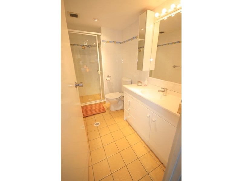 50 Old Burleigh Road, Surfers Paradise QLD 4217