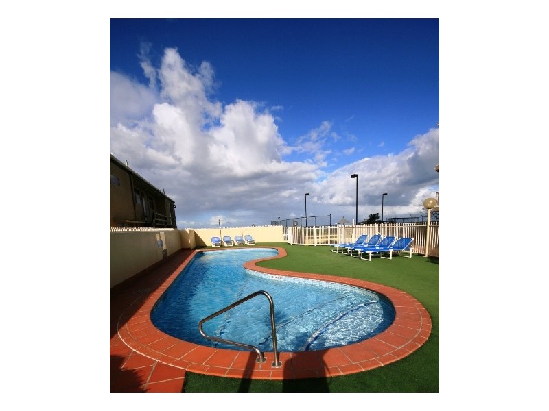 50 Old Burleigh Road, Surfers Paradise QLD 4217