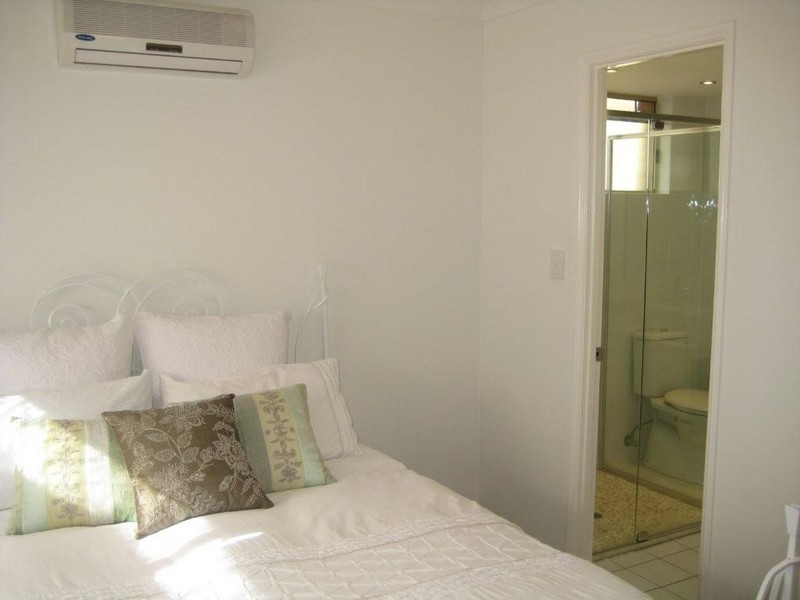 Mermaid Beach QLD 4218