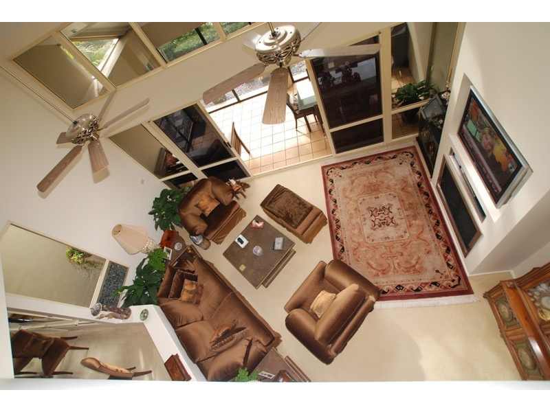 Villa 8 Rhode Island, 125 Santa Cruz Boulevard, Clear Island Waters QLD 4226