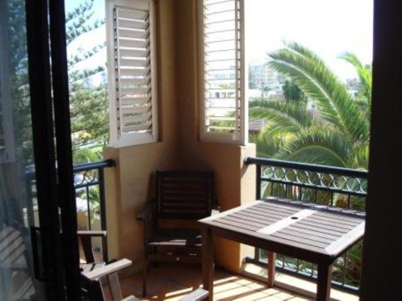 33/38 Petrel Avenue, Mermaid Beach QLD 4218