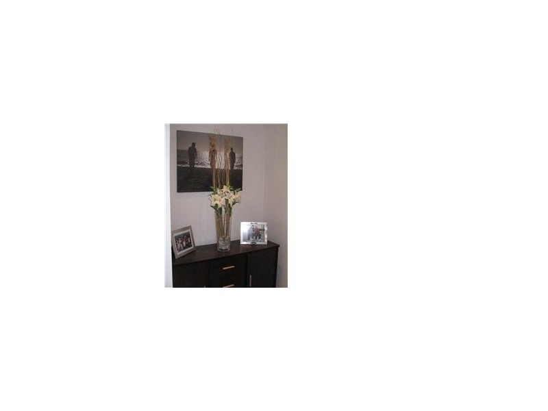 12/16 ‘Palm Trees’, St Kilda Avenue, Broadbeach QLD 4218