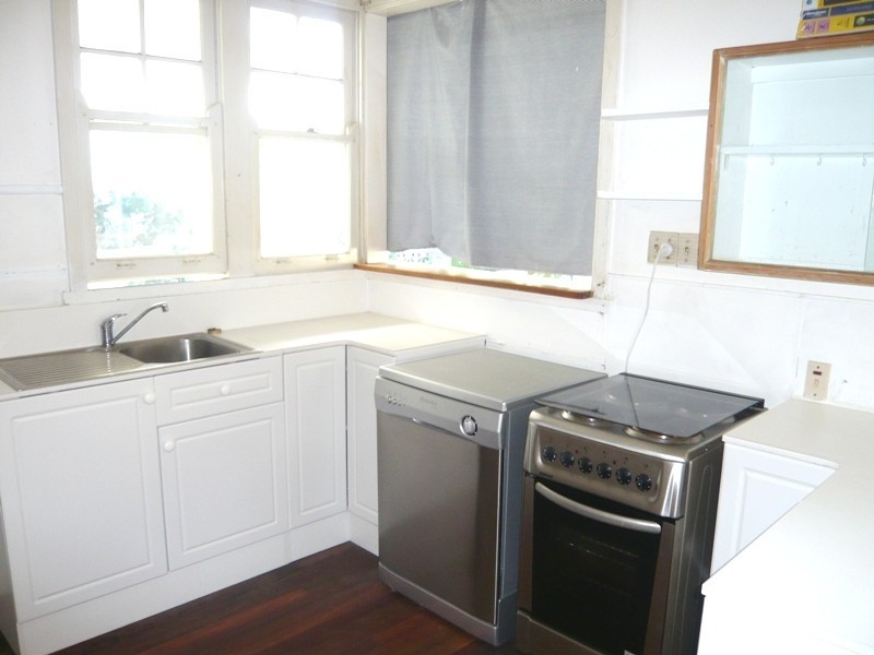 12 Albatross Avenue, Mermaid Beach QLD 4218