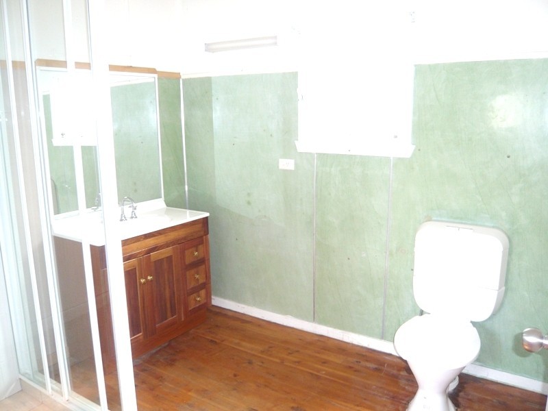 12 Albatross Avenue, Mermaid Beach QLD 4218