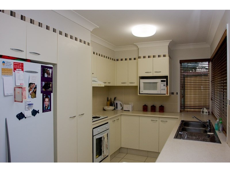 2/25 Thornleigh Crescent, Varsity Lakes QLD 4227