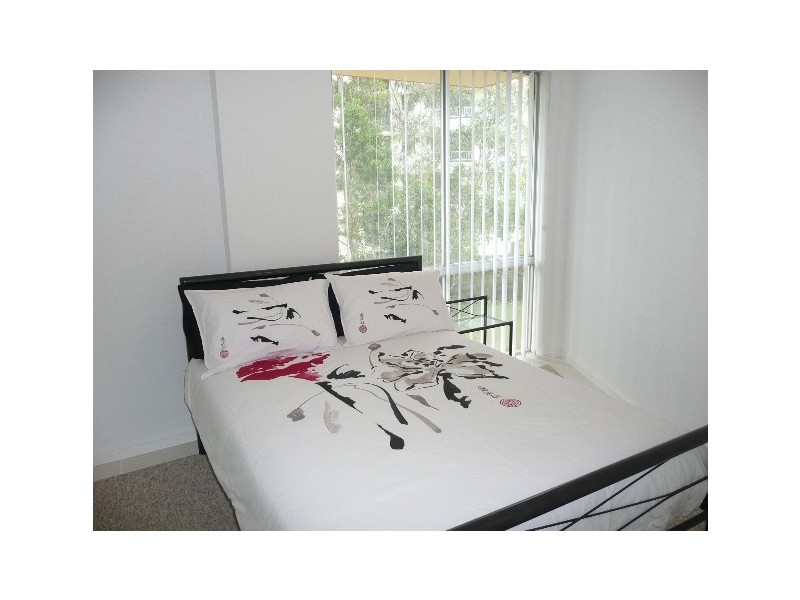 Apt 8 ‘Barridene’, 2 Federation Avenue, Broadbeach QLD 4218