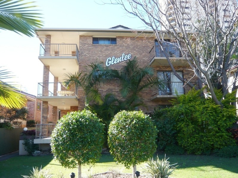 8/1933 Gold Coast Highway, Burleigh Heads QLD 4220