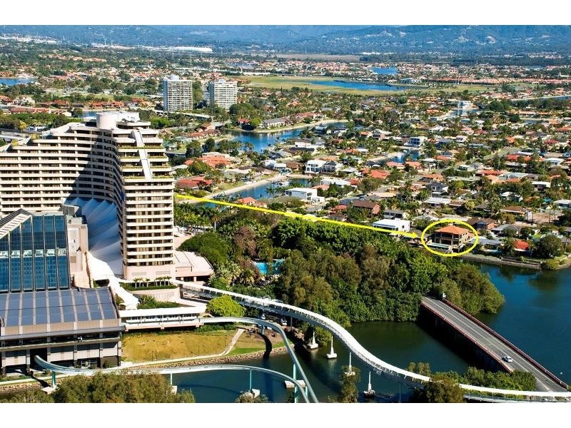 Broadbeach Waters QLD 4218