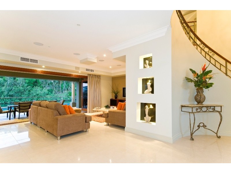 Broadbeach Waters QLD 4218