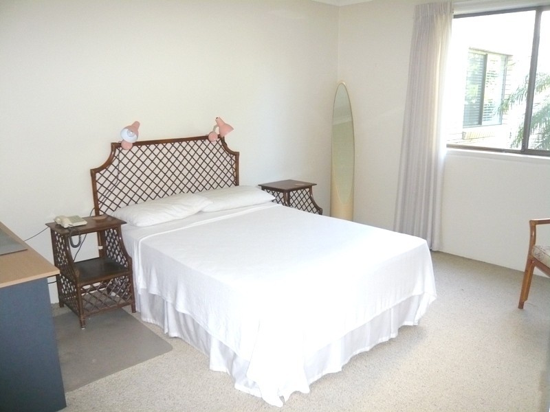 3/16 St Kilda Avenue, Broadbeach QLD 4218