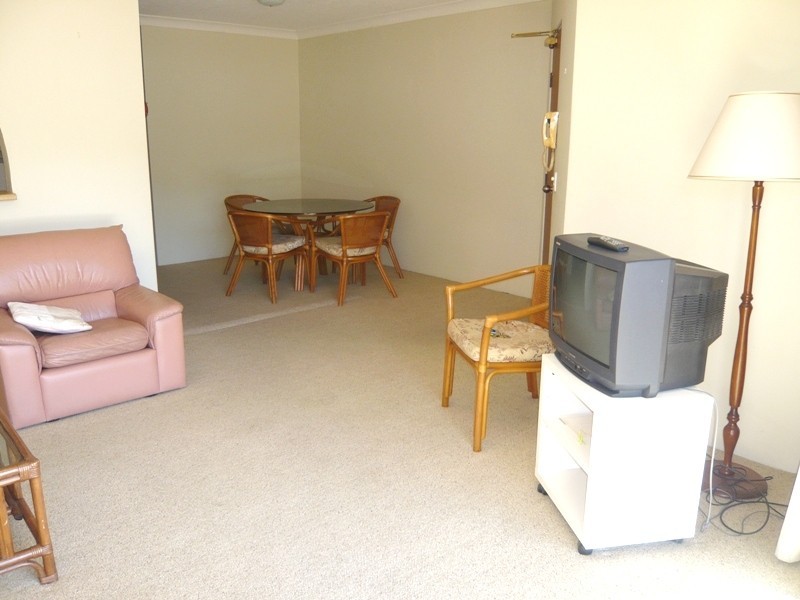 3/16 St Kilda Avenue, Broadbeach QLD 4218