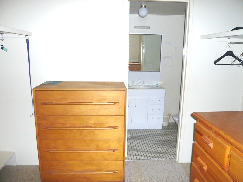 3/16 St Kilda Avenue, Broadbeach QLD 4218