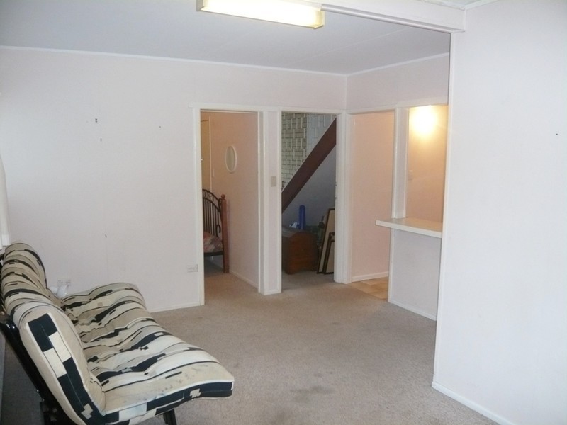 29 Kiers Road, Miami QLD 4220