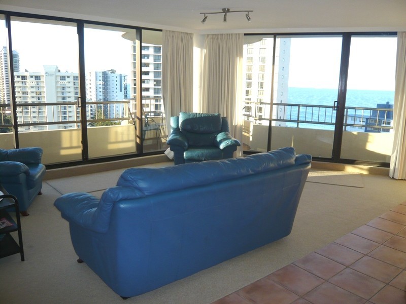 14B/18 Aubrey Street, Surfers Paradise QLD 4217