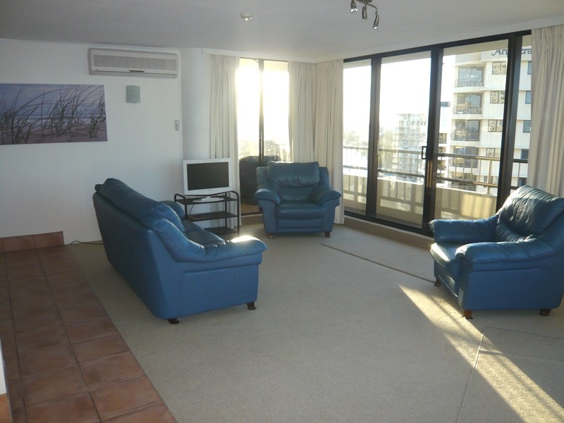 14B/18 Aubrey Street, Surfers Paradise QLD 4217