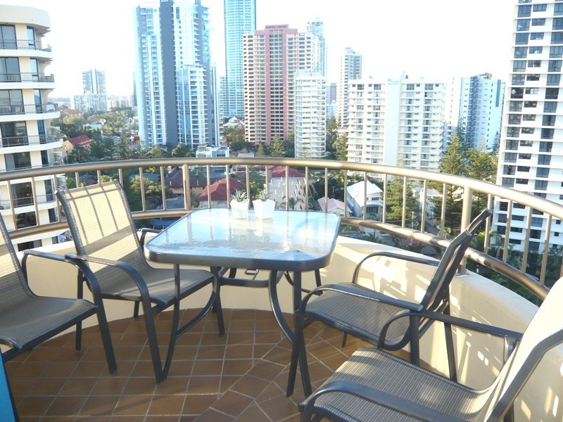 14B/18 Aubrey Street, Surfers Paradise QLD 4217