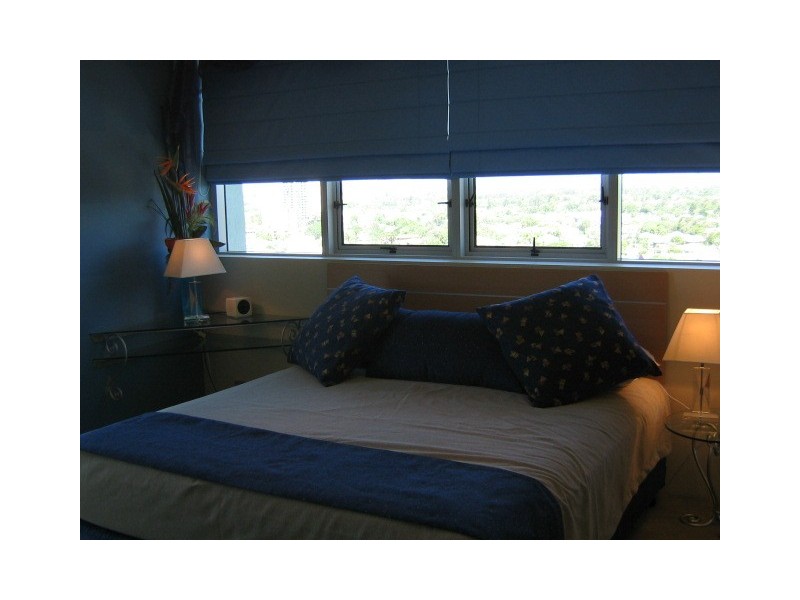 360 Marine Parade, Labrador QLD 4215