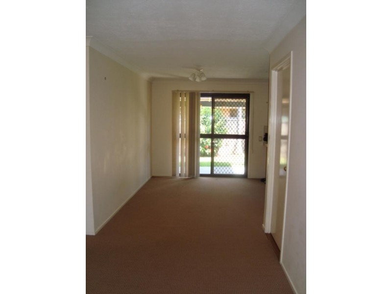 1/43 Treeview Drive, Burleigh Waters QLD 4220