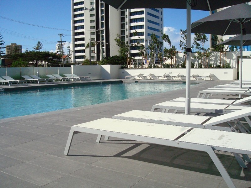 908/22 Sierra Grand, Broadbeach QLD 4218