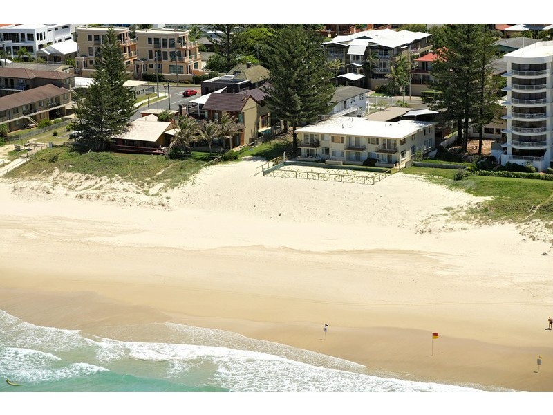 119-121 Albatross Avenue, Mermaid Beach QLD 4218