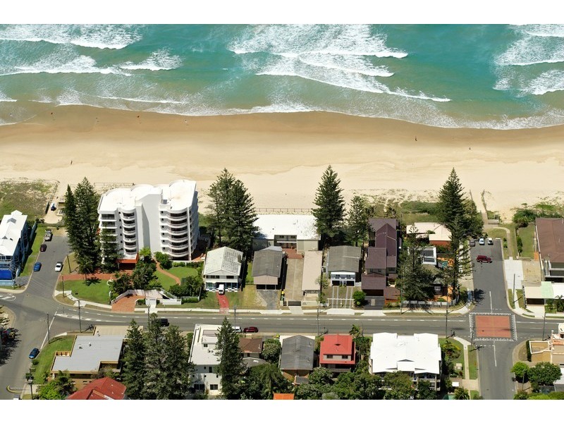 119-121 Albatross Avenue, Mermaid Beach QLD 4218