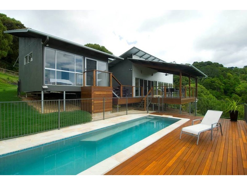 592 Trees Road, Tallebudgera QLD 4228