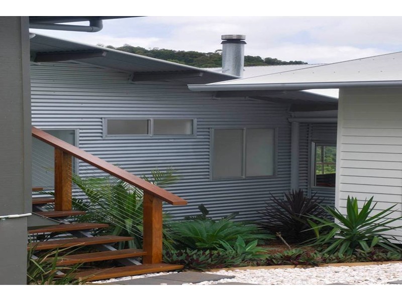 592 Trees Road, Tallebudgera QLD 4228