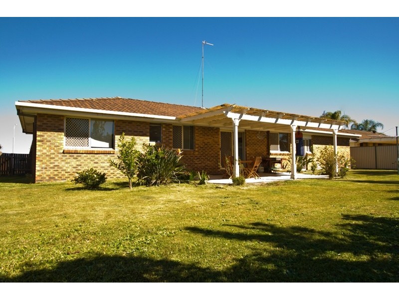 Broadbeach Waters QLD 4218