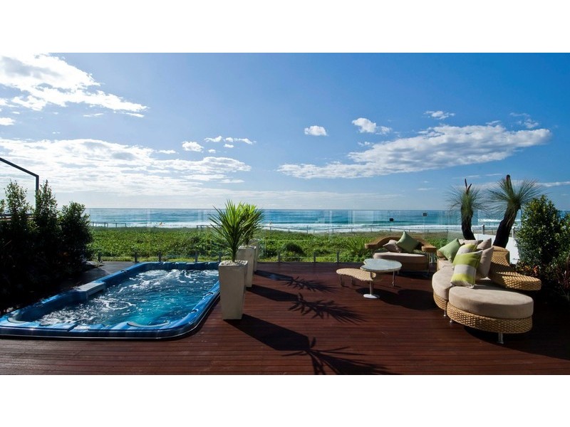 167 Hedges Avenue, Mermaid Beach QLD 4218