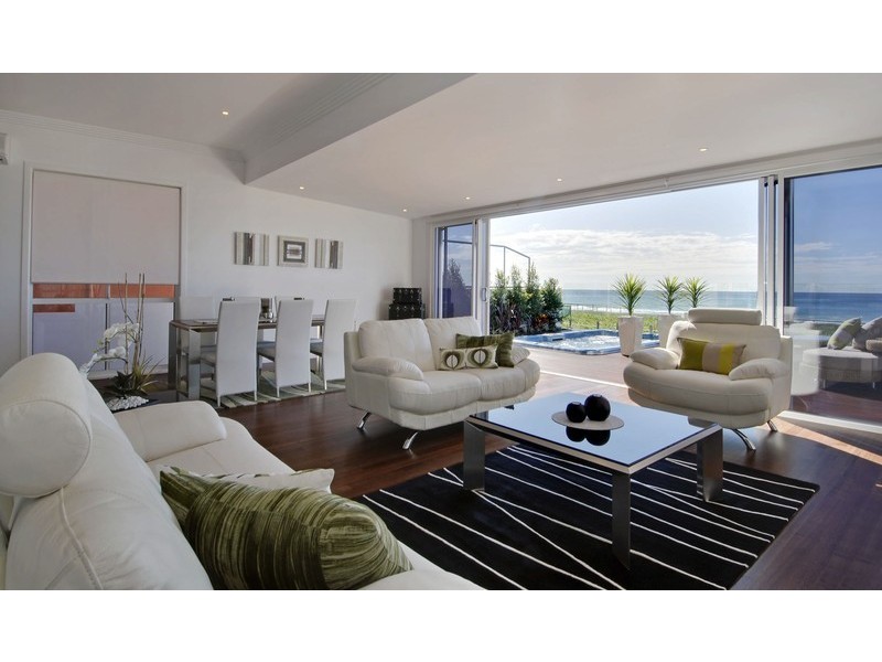 167 Hedges Avenue, Mermaid Beach QLD 4218