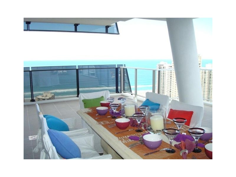 Surfers Paradise QLD 4217