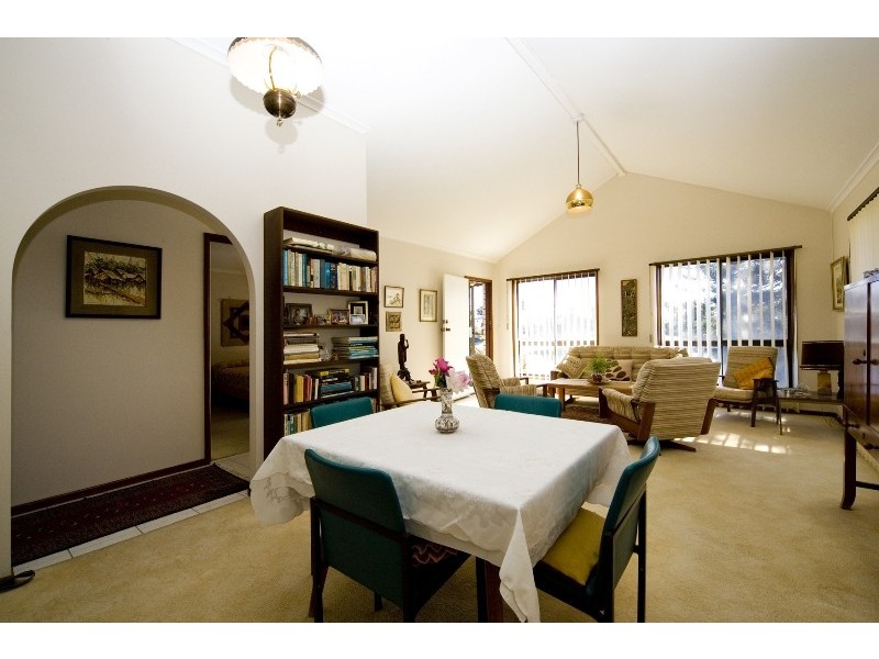 Broadbeach Waters QLD 4218