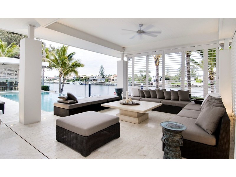 Broadbeach Waters QLD 4218