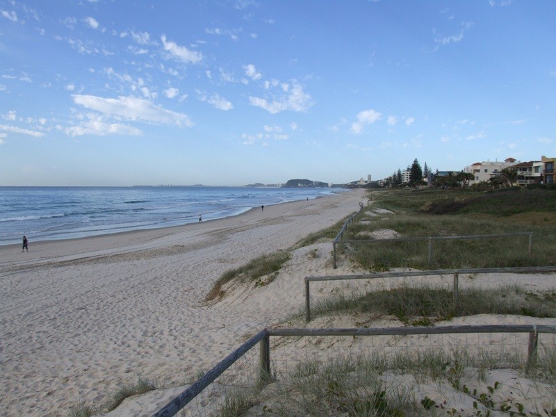 1 Hilda Street, Mermaid Beach QLD 4218