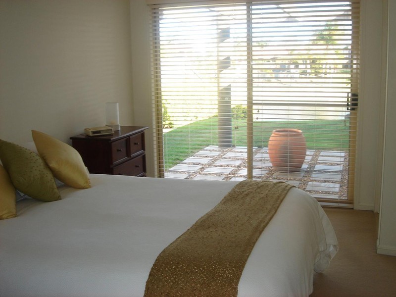 Mermaid Waters QLD 4218