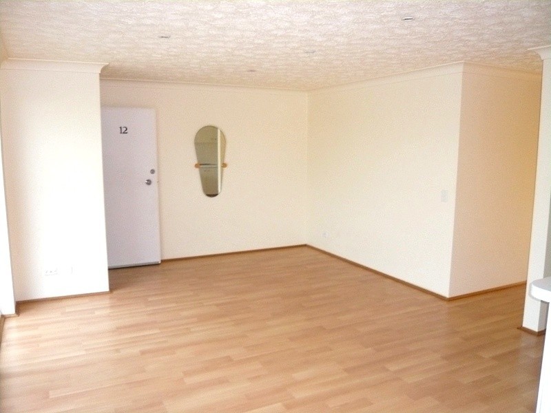 12/21 Bullimah Avenue, Burleigh Heads QLD 4220