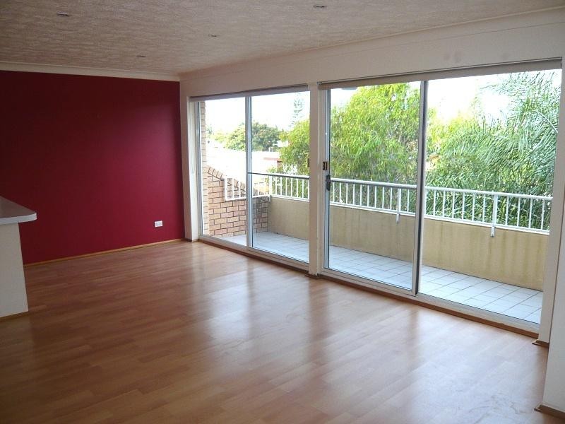 12/21 Bullimah Avenue, Burleigh Heads QLD 4220