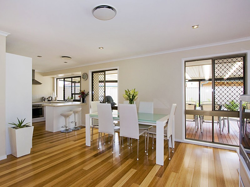 56 Barrier Reef Drive, Mermaid Waters QLD 4218