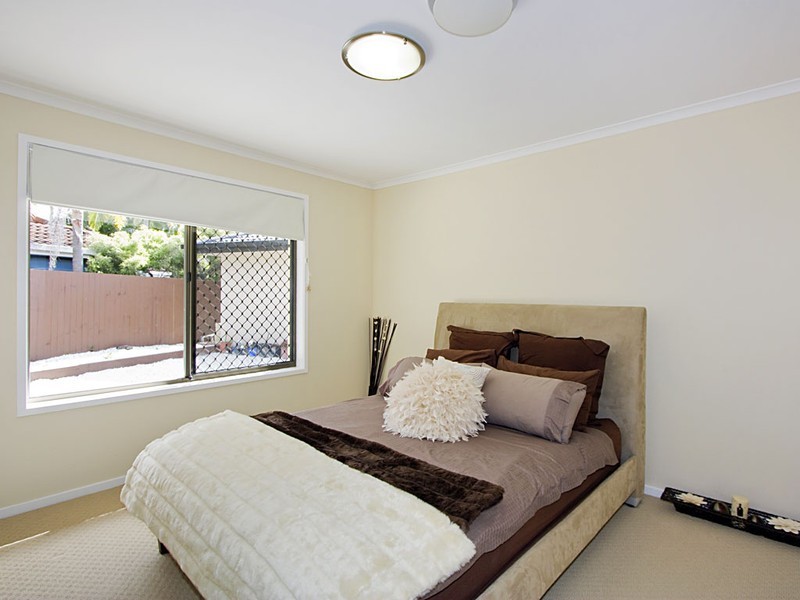 56 Barrier Reef Drive, Mermaid Waters QLD 4218