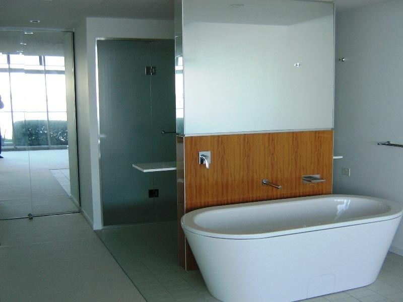 Paradise Point QLD 4216