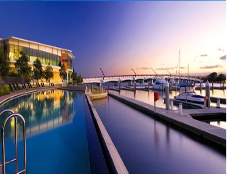 Paradise Point QLD 4216