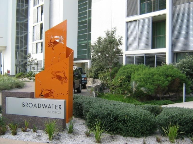 Paradise Point QLD 4216