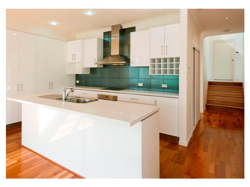 2 Lyra Court, Robina QLD 4226