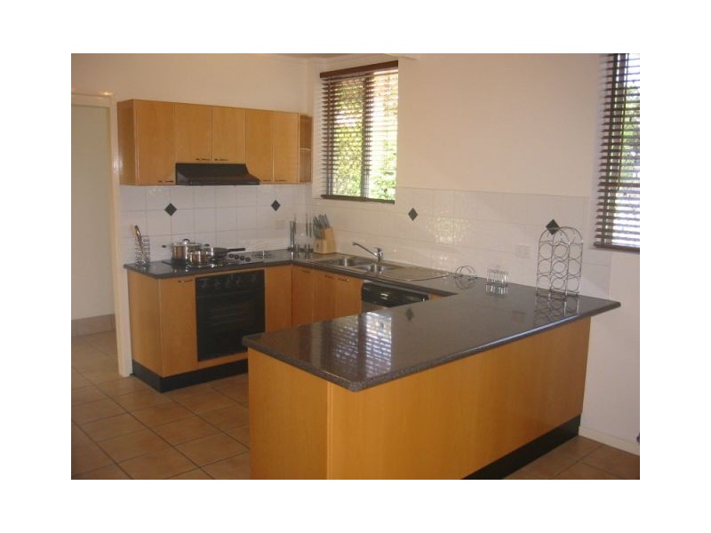 76 Savoy Drive, Broadbeach QLD 4218