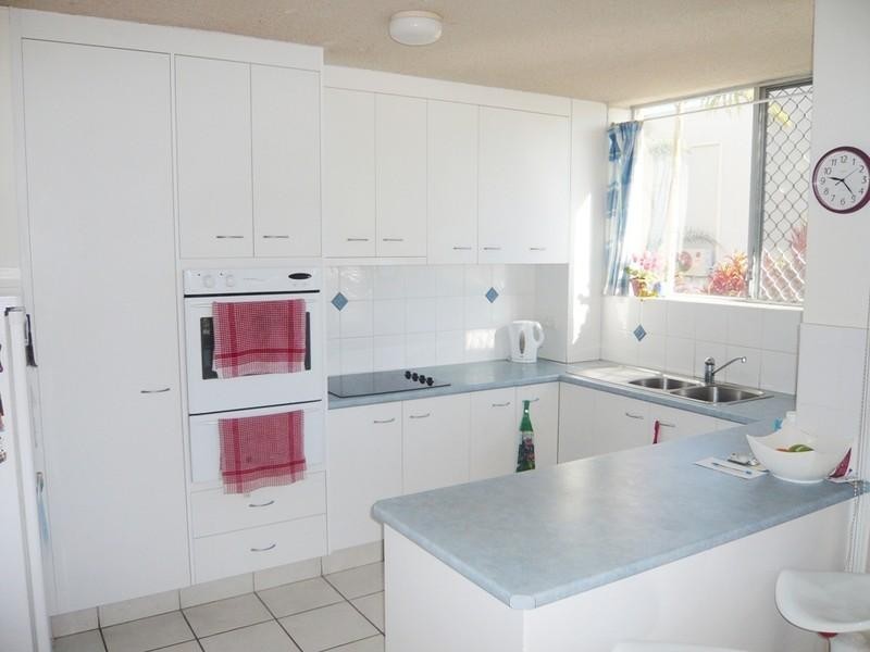 1/250 The Esplanade, Burleigh Heads QLD 4220