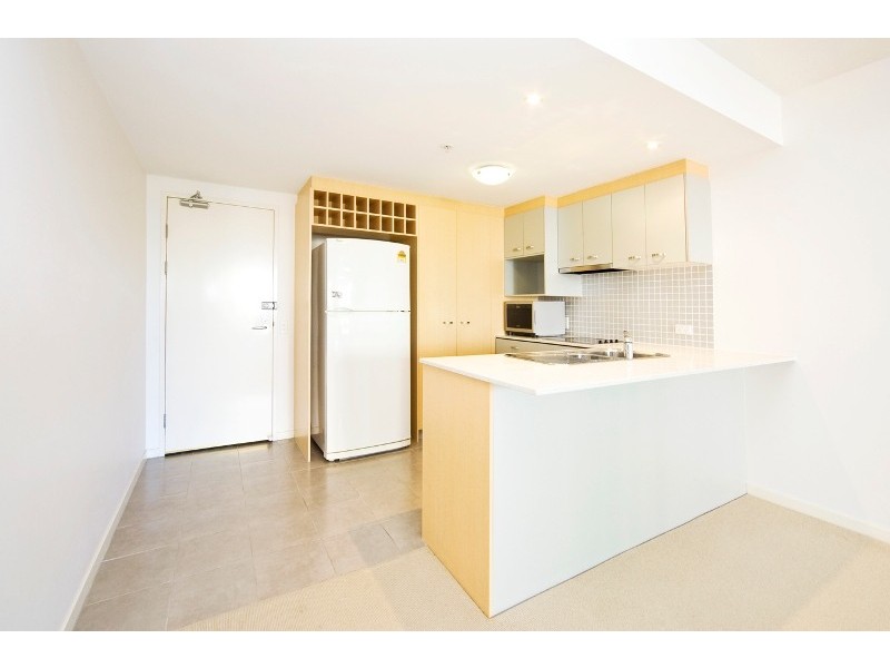 210/18 Fern Street, Surfers Paradise QLD 4217