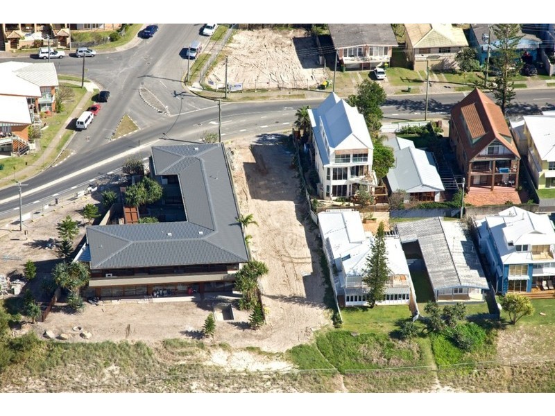 3 Albatross Avenue, Mermaid Beach QLD 4218