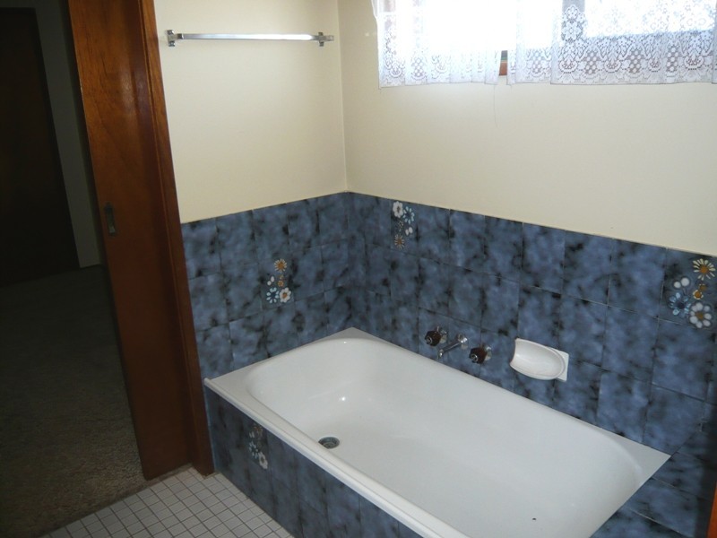 1/10 Ballandra Court, Mermaid Waters QLD 4218